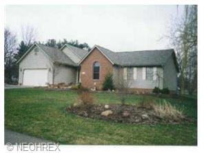 6230 Beverly Ave, Canton, OH 44721 photo 1