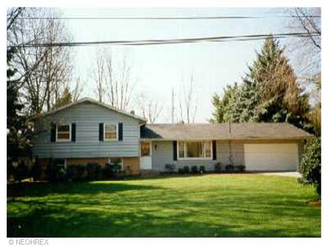 2014 Brookview Dr, Kent, OH 44240 photo 1