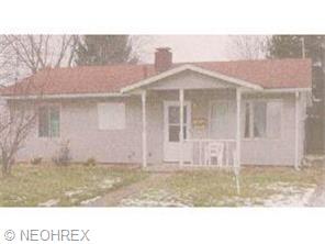 1825 Dunkeith Dr, Canton, OH 44708 photo 1