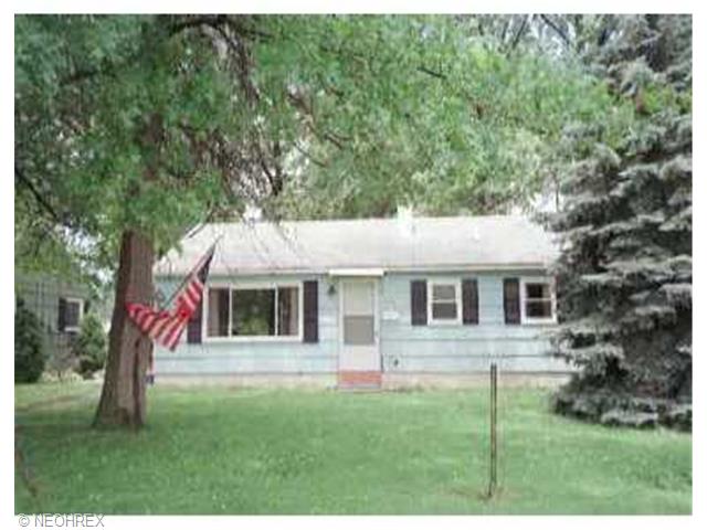 375 E Pennsylvania Ave, Sebring, OH 44672 photo 1
