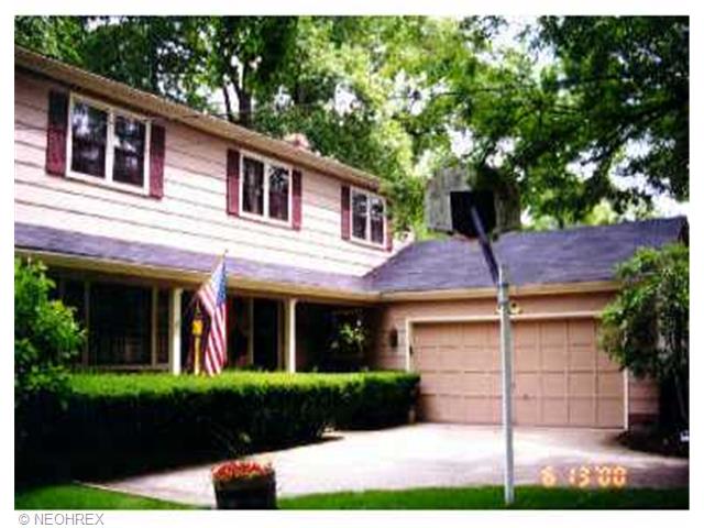 834 Maple Ridge Dr, Youngstown, OH 44512 photo 1