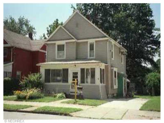 830 Harvard St, Akron, OH 44311 photo 1