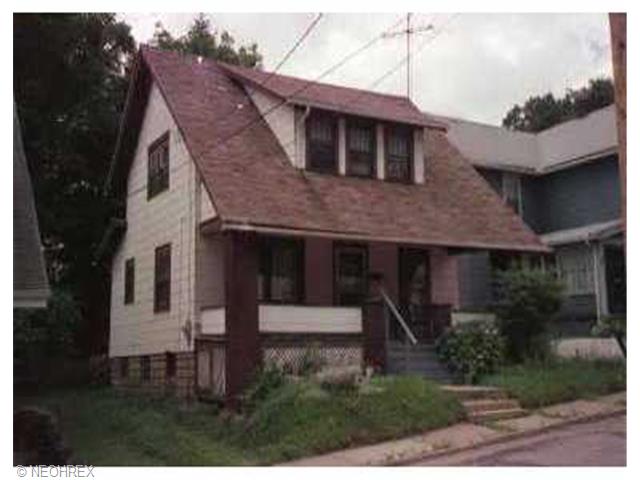 708 Gem Ave, Akron, OH 44307 photo 1