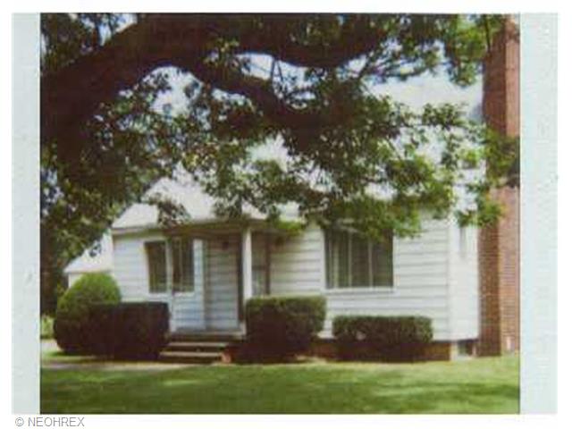 820 Whipple Ave, Canton, OH 44708 photo 1