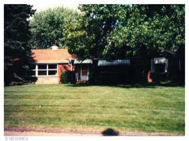 2528 Ridgedale Ave, Canton, OH 44708 photo 1