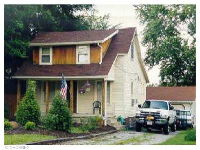 387 Maplewood Ave, Struthers, OH 44471 photo 1
