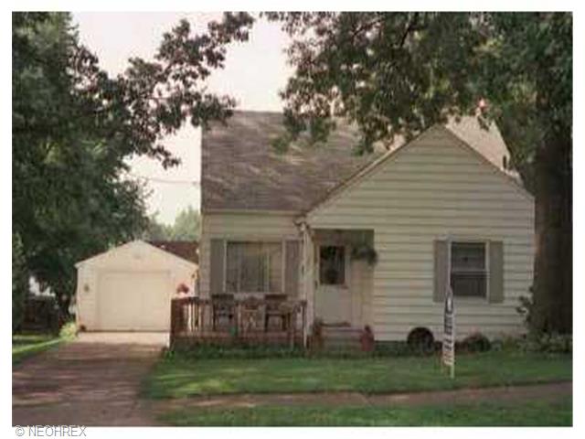 112 E Dresden Ave, Akron, OH 44301 photo 1