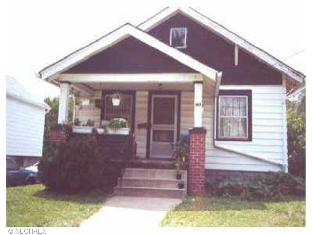 169 Perry St, Struthers, OH 44471 photo 1