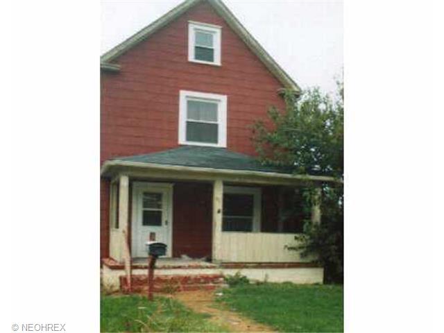 91 Elm St, Struthers, OH 44471 photo 1