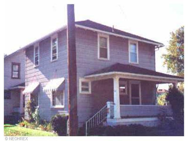 322 Franklin Dr, Dover, OH 44622 photo 1