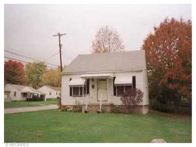567 9th St, Struthers, OH 44471 photo 1