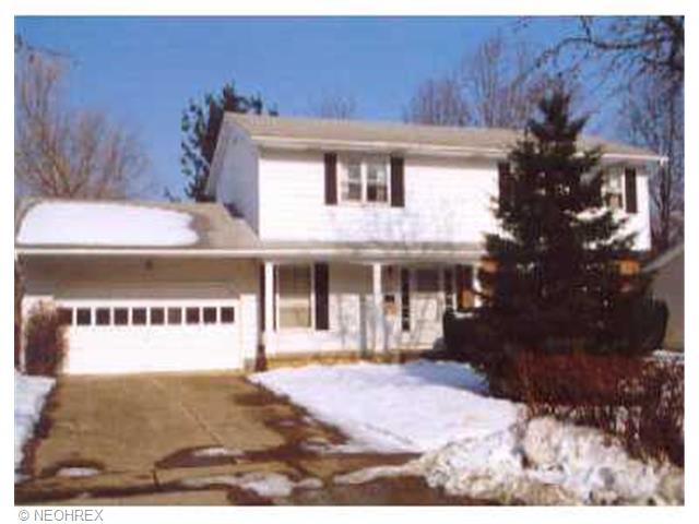 715 Ivan Dr, Kent, OH 44240 photo 1