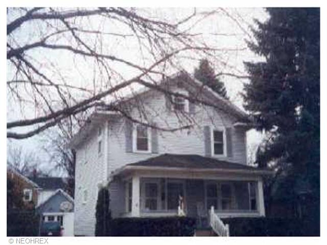 230 E 15th St E, Dover, OH 44622 photo 1