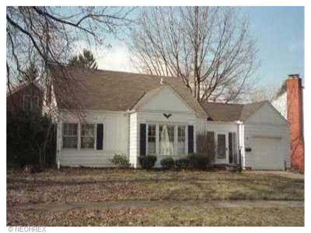 126 Alden Ave, Akron, OH 44313 photo 1