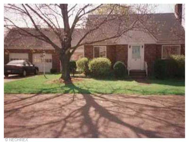402 Prospect St, Dover, OH 44622 photo 1
