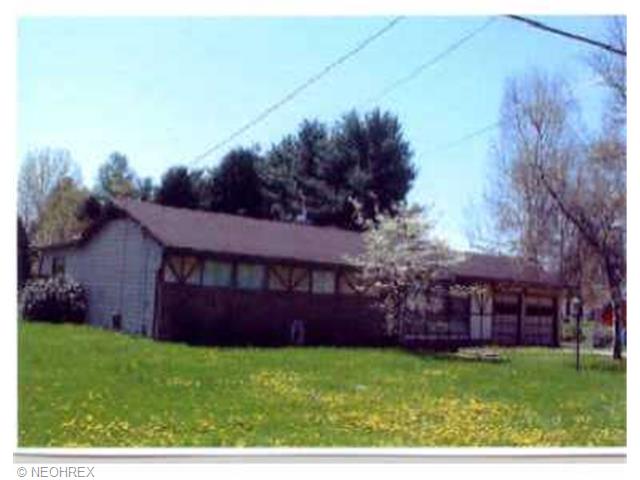 916 E 4th St E, Dover, OH 44622 photo 1