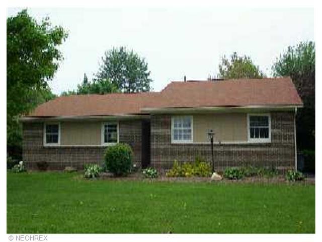 7228 Celina St NW, Massillon, OH 44646 photo 1