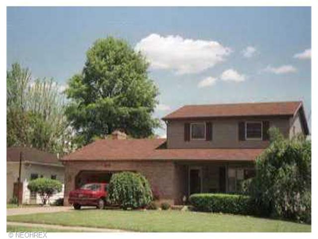 1158 5th St, Struthers, OH 44471 photo 1