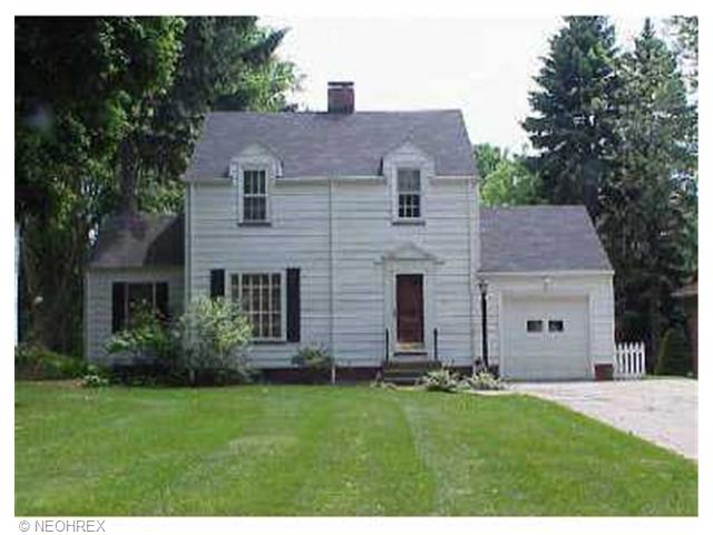 3414 Enfield Ave, Canton, OH 44708 photo 1