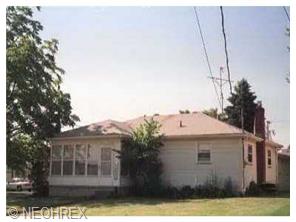 530 Elm St, Struthers, OH 44471 photo 1