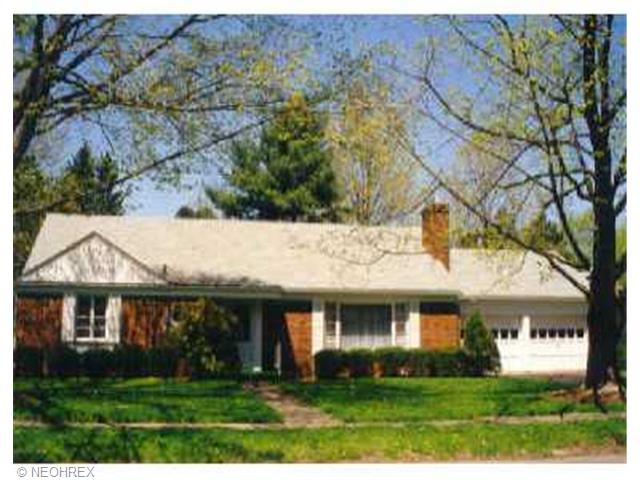 315 E 14th St E, Dover, OH 44622 photo 1
