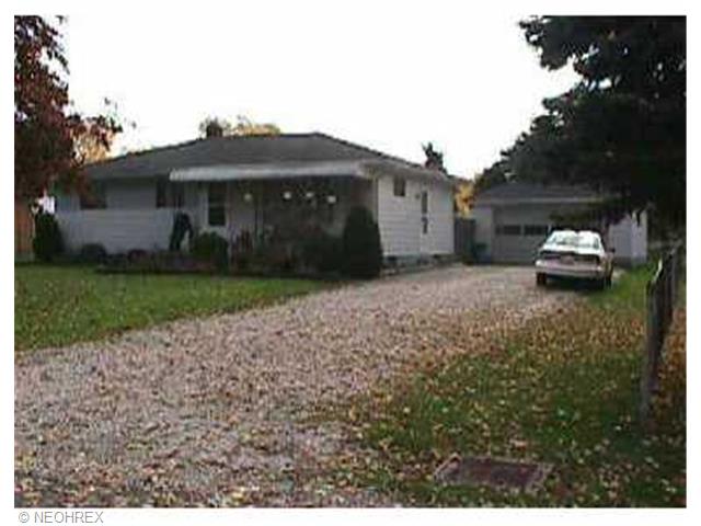 3244 Brunk Rd, Akron, OH 44312 photo 1