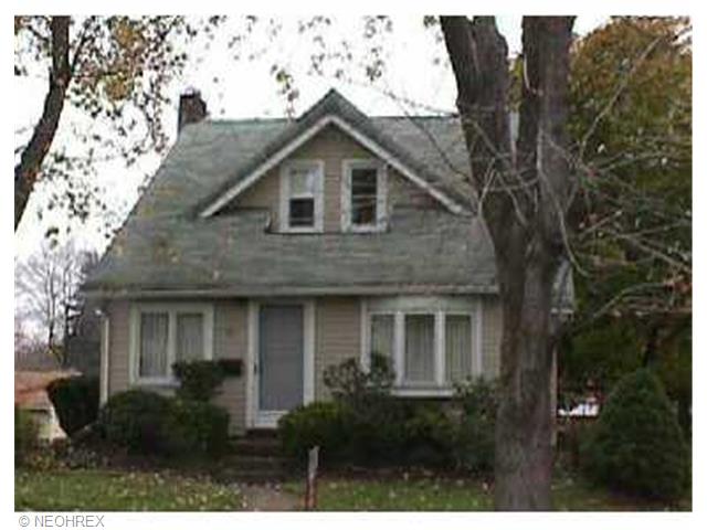 511 Wirth Ave, Akron, OH 44312 photo 1