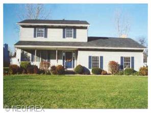 2231 Oak Point Dr, Akron, OH 44321 photo 1