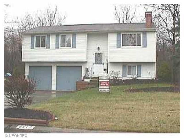 3772 Surfside Cir, Aurora, OH 44202 photo 1