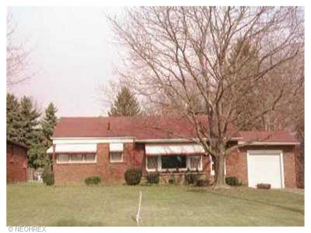 765 Poland Ave, Struthers, OH 44471 photo 1