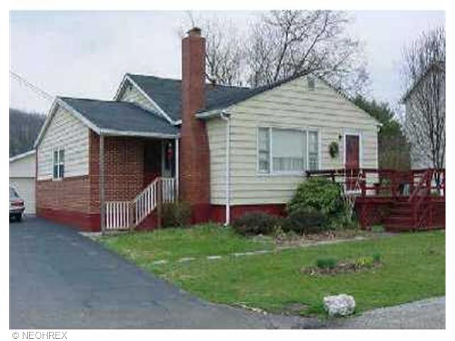 605 Cass St, Dresden, OH 43821 photo 1