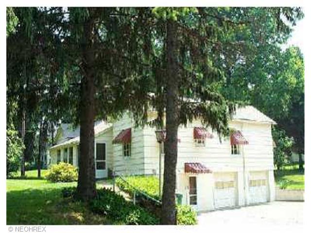 2279 Jacoby Rd, Akron, OH 44321 photo 1