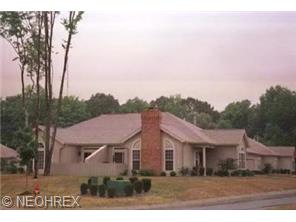 5645 Clingan Rd #3d, Struthers, OH 44471 photo 1