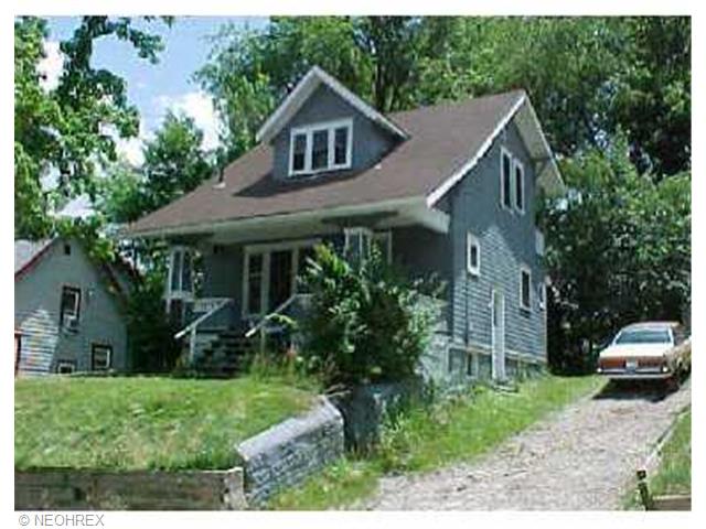 714 Easter, Akron, OH 44307 photo 1