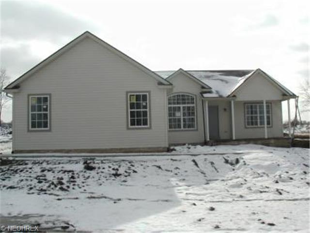 5355 Tudore St, Canton, OH 44721 photo 1