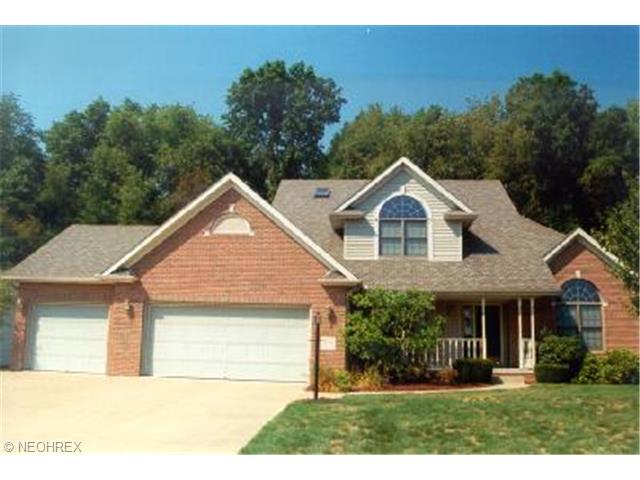 3549 Deer Trce NW, Canton, OH 44708 photo 1