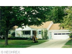 84 Centervale, Youngstown, OH 44512 photo 2