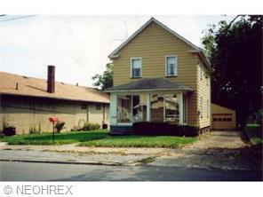 2717 E Midlothian Blvd, Struthers, OH 44471 photo 1