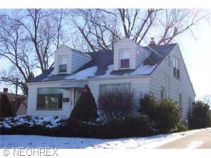 124 E Wilson St, Struthers, OH 44471 photo 1