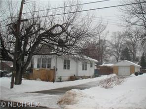 2833 Old Home Rd, Akron, OH 44312 photo 1