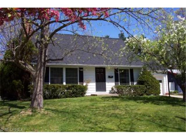 401 Bowman Dr, Kent, OH 44240 photo 1