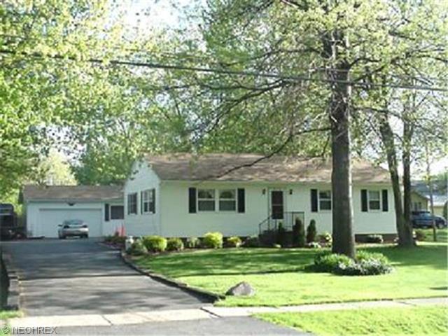 2016 E Arndale Rd, Stow, OH 44224 photo 1