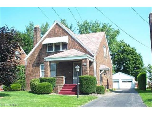 201 Como St, Struthers, OH 44471 photo 1