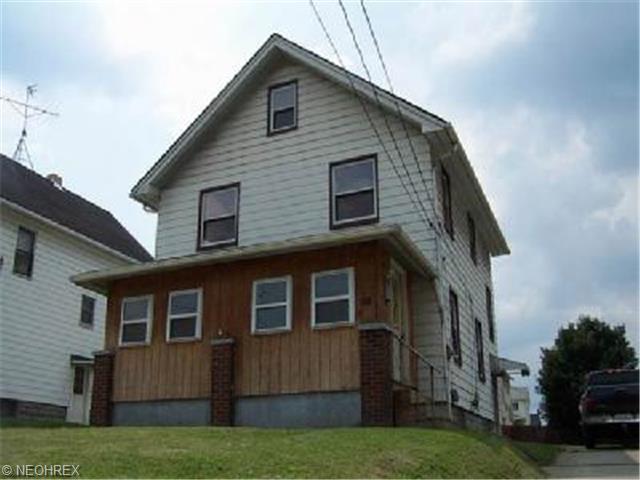 201 Marion St, Struthers, OH 44471 photo 1