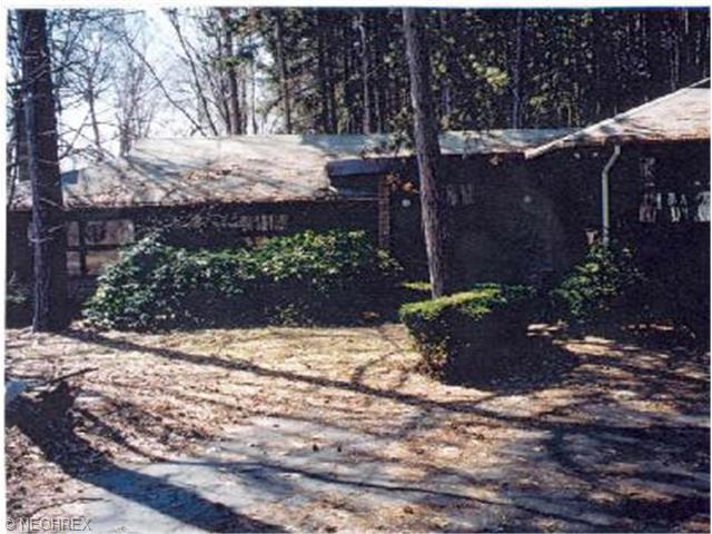 4630 Pinecrest, Akron, OH 44321 photo 1