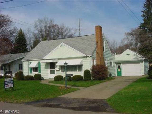 3015 Joseph St NW, Canton, OH 44708 photo 1