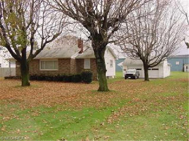 5458 E State Rd, Newcomerstown, OH 43832 photo 1