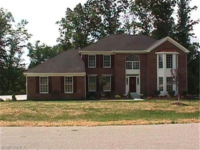 4060 Stonebridge, Akron, OH 44321 photo 1