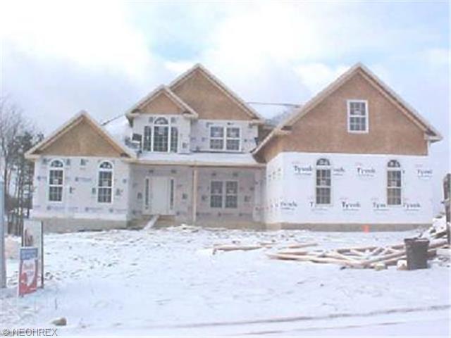 2966 Torrey Pines Cir, Canton, OH 44708 photo 1