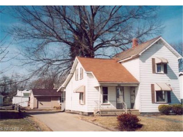 422 Union Ave, Dover, OH 44622 photo 1